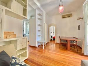 C&L apartment, in Coorte Milanese, Silenziosa e nel cuore della Città di Milano, Duomo, Rho Fiera e Stadio San Siro