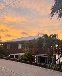 Freshwater Bay House Beach