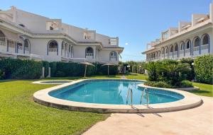 2 Bedroom Beautiful Apartment In Dénia