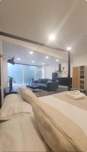 Beautiful studio near the station