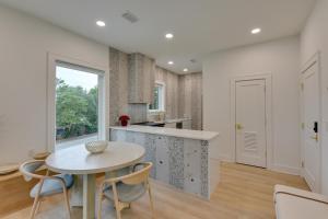 Walk to Gulf Charming Santa Rosa Beach Duplex!