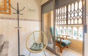 3 Bedroom Cozy Apartment In Torrevieja