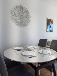 Seashell Apartment