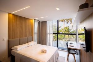 Breeze #205 - Flat Vista Mar by Carpediem