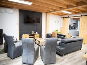 Spacious holiday home in Oirschot near forest