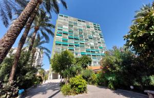 Nice Apartment In Puebla De Farnals