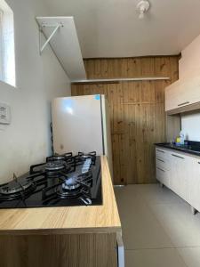 Apartamento 02 - Dois quartos, sala e cozinha