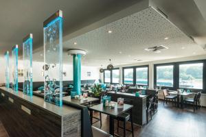 Rheinterrassen Hotel Café Restaurant