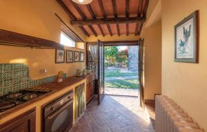 Pet Friendly Apartment In Casole Delsa With Wifi