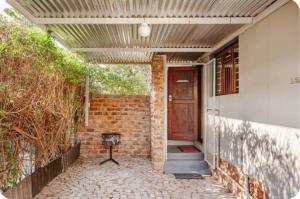 Self-catering Garden Cottage