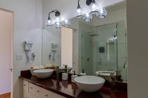 Comfy Island Escape Close to Beach - Pool