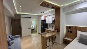 Luxury apartment with a central location and pool