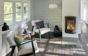 2 Bedroom Lovely Home In Nykøbing Sj