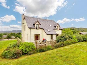 4 Bed in Badachro CA390