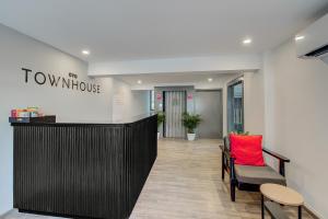 Super Townhouse Hadapsar