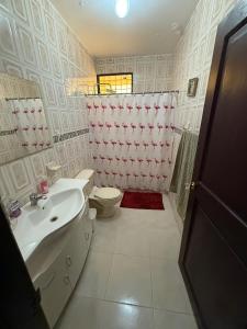 Bright 3BR Santiago Home - Walk to Trails, Dining & The Monument