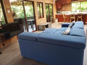 Negril Huts - West End Cliffside Cottages with Sea Access