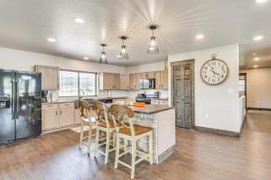 Hot Tub and Game Room Group Golf Retreat in Sturgis