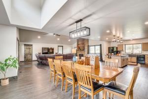 Hot Tub and Game Room Group Golf Retreat in Sturgis