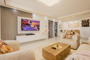 Luxury 2BR kilimani ,Skyline View,Pool & Gym