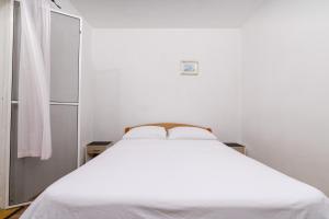 Seaside secluded apartments Cove Torac, Hvar - 589