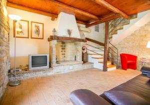 Apartments with swimming pool Sveti Lovrec, Central Istria - Sredisnja Istra - 24928