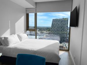 The Cullinan Apartments by CLLIX