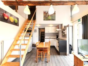 Cozy duplex apartment with terrace