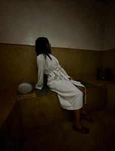 Asaithic filipina healing hands