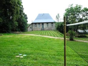 Historic Gardener s House in Haltinne