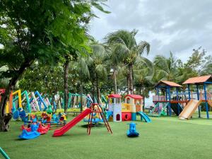 Oceanami Villa 3PN, bếp và BBQ