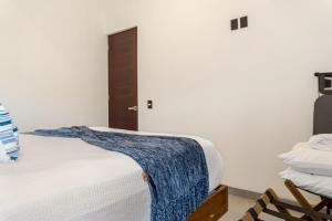 Vista Pedregal-Modern Vacation Apartment Walk to Marina & Beaches