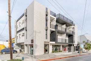 Vista Pedregal-Modern Vacation Apartment Walk to Marina & Beaches