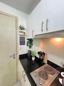 SM Jazz Residences, Makati City