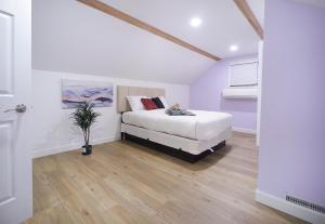 Golf Course Views House