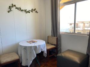 Belgian Home Near Mansion House 12 pax