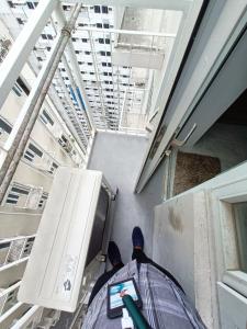 Vietnam Theme Kamuning MRT GMA 7 EDSA Veranda Pool Gym Netflix