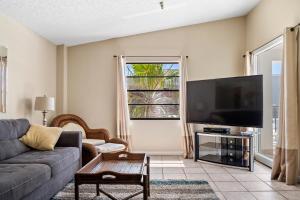 Beach View 2b 2.5b Townhouse - Surf Song #342