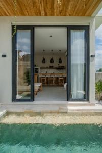 Sawah Villas Pantai Lima