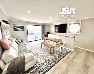 Aristeria 8 -Excellence Finds its Home