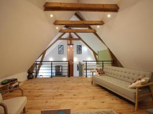 Maison rénovée 3 ch, billard, jardin, La Bourboule - FR-1-608-295