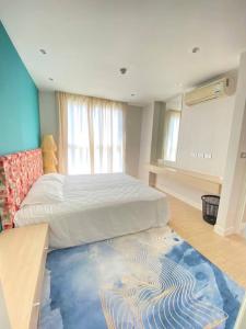 Grand Caribbean condo