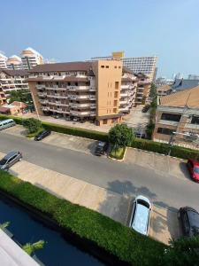 Grand Caribbean condo