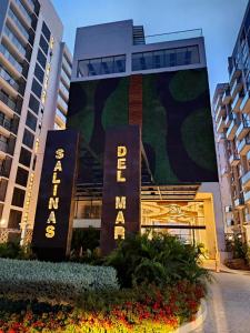 Naturaleza y mar en Salinas del mar, Pozos Colorados en Santa Marta