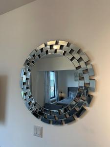 Luxury Queen Studio- Minutes To NYC, EWR & MetLife