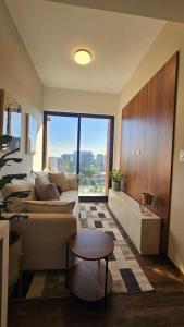 Lujoso apartamento con 2 dormitorios, piscina y gym zona 10