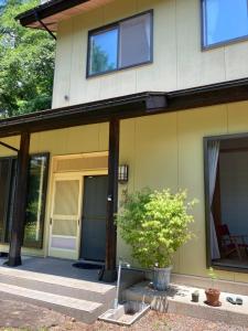 戸隠の小さな民宿,民泊,ゲストハウス神社神社参拝スキーBreath in Earth