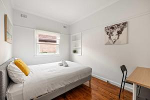 Homely Private Double Room in Marsfield - Well-Connected Suburb Shared Bathroom