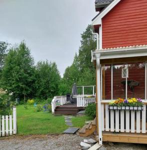 Stor villa i lantlig miljö i Torvallaby Östersund Jämtland