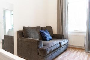 Cozy 3BR Apartment Near Wiener Stadthalle
